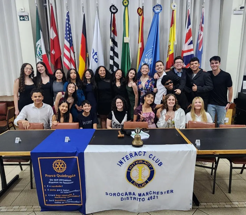 Jovens do Interact Club de Sorocaba Manchester